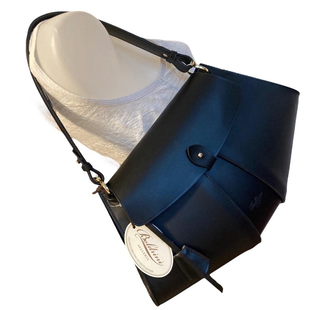 Boldrini Chic Black Leather Shoulder Bag - Picture 3 of 15